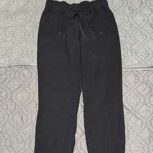 Lululemon On The Fly Pant Woven Black Drawstring